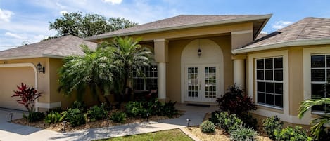 Front Elevation Sand Dollar Cove