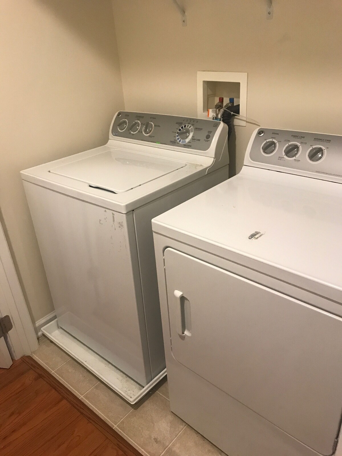 Upper Level Room in condo with external Private bath