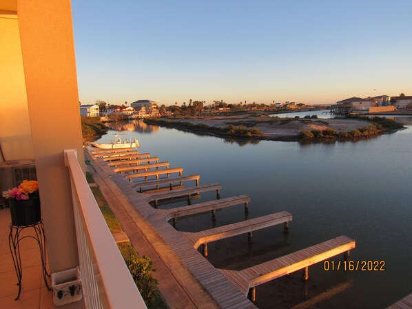 BALCONY MORNING VIEW