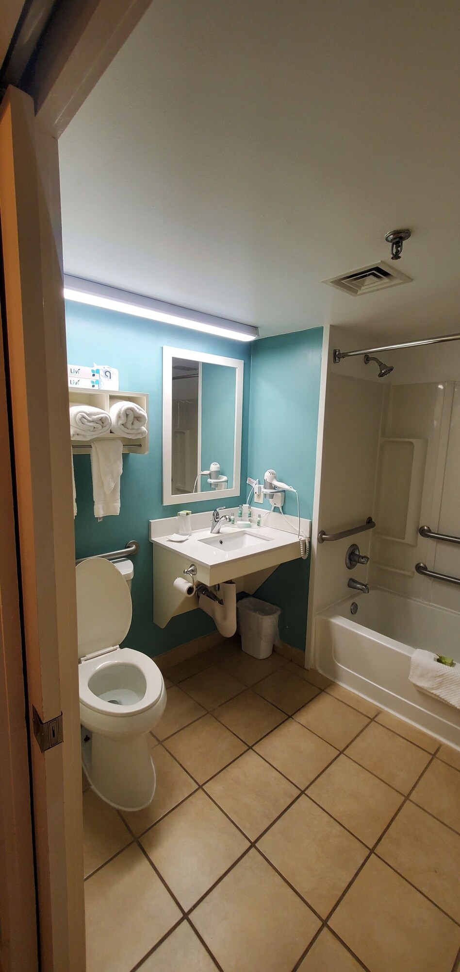 Barclay Towers Resort Oceanfront Unit with Oceanfront Balcony or Oceanview Patio