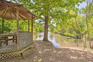 Lakefront Views | Boat Launch Nearby