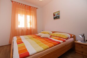 Schlafzimmer 2