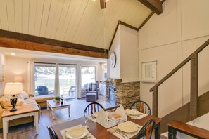 Interior Space | Free WiFi | Sleeper Sofa
