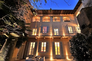 Extérieur