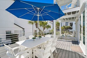 Wandering Palms - Beautiful Vacation Rental Beach House with Private Pool and Amazing Outdoor Area in Miramar Beach, Florida - Five Star Properties Destin/30A