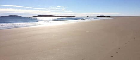 POPHAM Beach, natural setting w/miles of fine sand - walk to islands at low tide