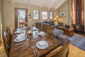 Serve up a delicious meal | Main Level