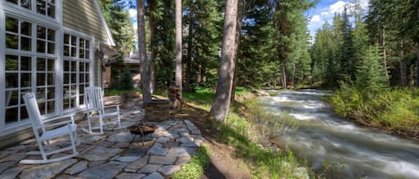 Have your morning coffee with a view | Exterior