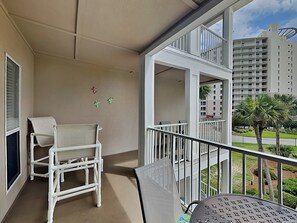 L-Shaped Balcony