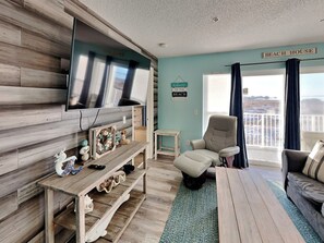 Living Area - TV