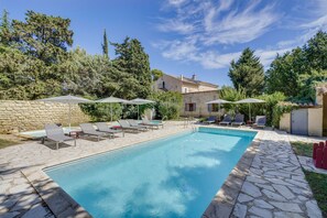 Piscine du Mas Saint-Gens, gîte Provence Luberon Ventoux 