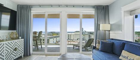 Calypso Resort Tower 3 Rental 712 - 3 Bedrooms - Corner Unit with Fantastic View
