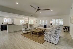 Main Level - Living Area