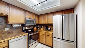 Fully Stocked Kitchen