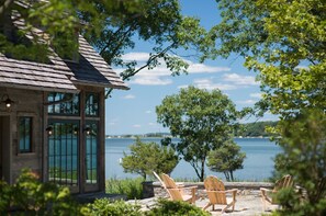 Water views to Coecles Harbor