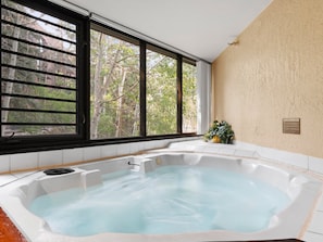 Private Hot Tub