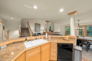 Kitchen great for entertaining