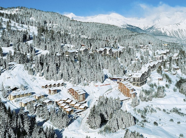 Himmel, Schnee, Berg, Wolke, Welt, Natürliche Landschaft, Steigung, Eiskappe, Terrain, Bergforms