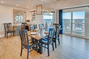 Surf-or-Sound-Realty-950-Winds-Up-Dining-1