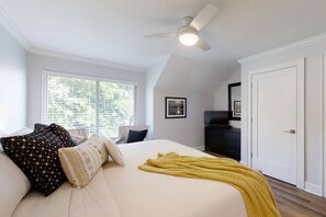 Master bedroom with ceiling fan