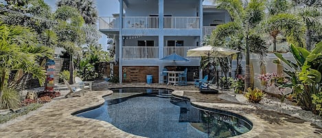 Pool Home Rental in New Smyrna Beach.