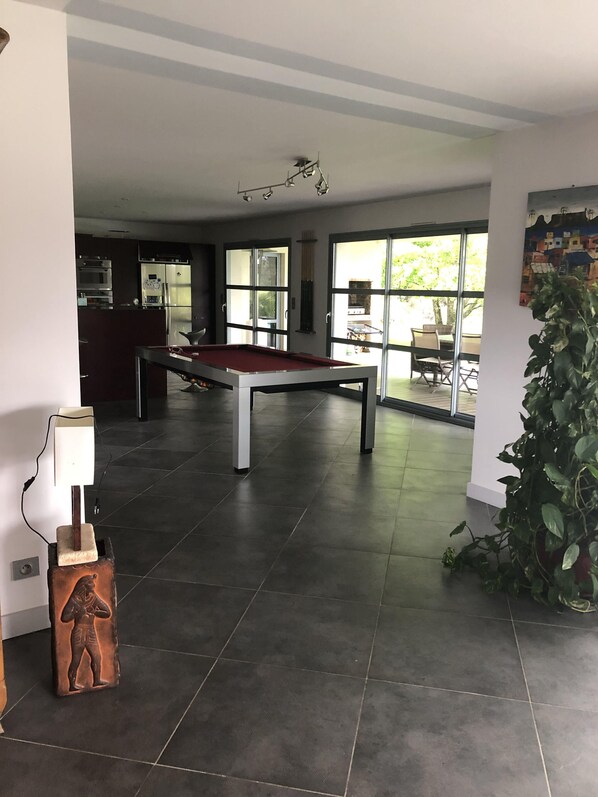 Spielezimmer