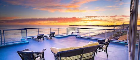 Penthouse Patio Ocean Sunset View