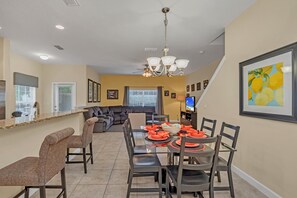 8950CaliforniaPalmRoad,ParadisePalms_04