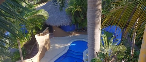 Shared pool with Casa Siete Palmas and Casita La Palmita