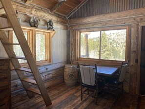 Dinning area with a beautiful view