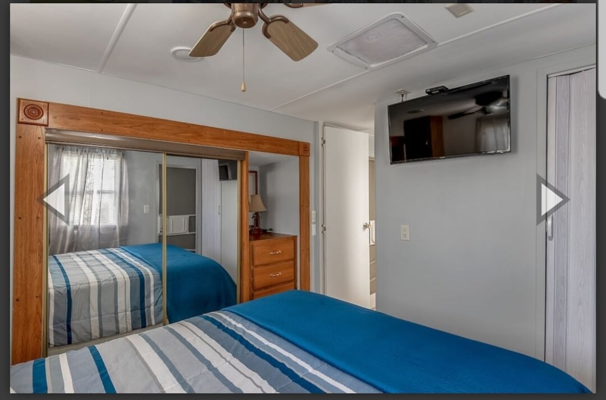 Captain’s Quarters Beach Rental lot 200