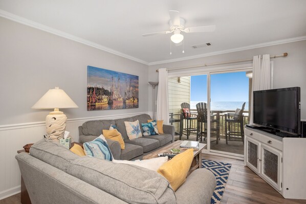 Living Area - Southeast