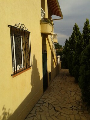 Exterior detail