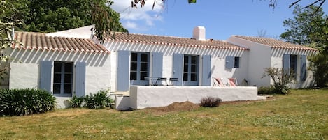 Maison baignée de soleil