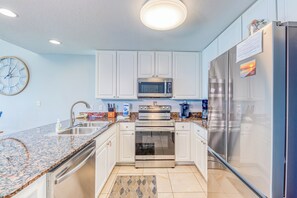 Fully stocked Kitchen