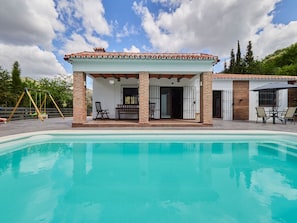 Ideal accommodation for families | Cubo's Holiday Homes