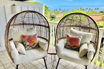 Poipu Condo! Newly updated - Sleeps 5 - 5 minute walk to the beach!