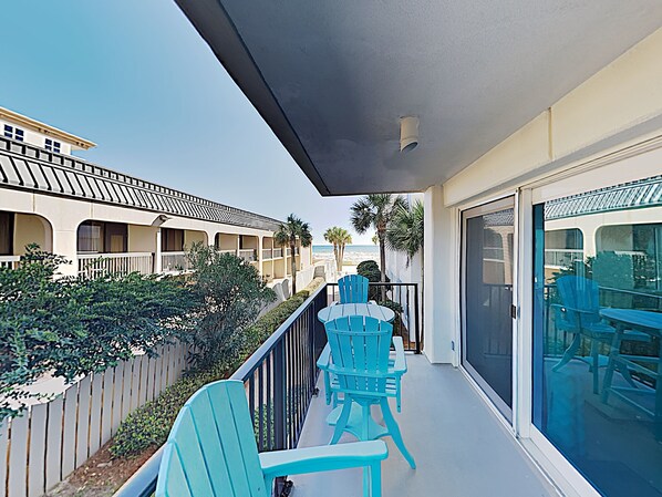 Welcome to Sea Oats #207