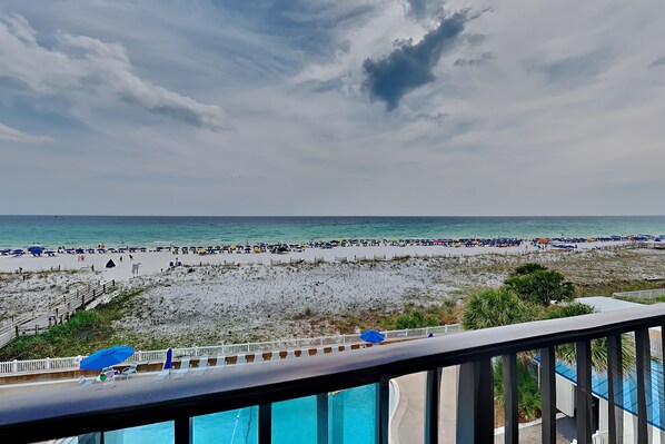 Welcome to Sea Oats #503