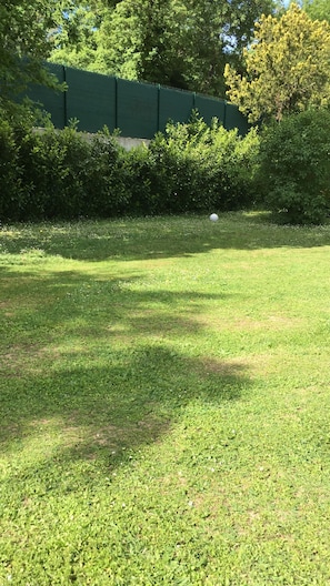 Enceinte de lâhĂ©bergement