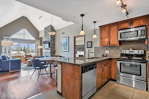 Vaulted Ceilings and Mountains