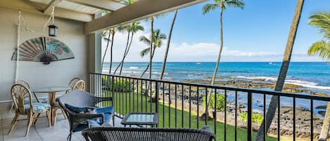 Lanai with dining option