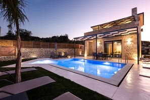 Tranquility and romance unfold.