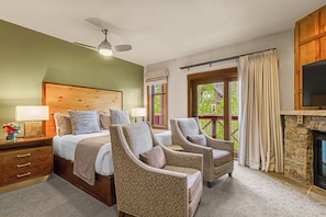 Studio King Bed