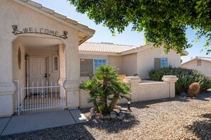 Front Entryway 