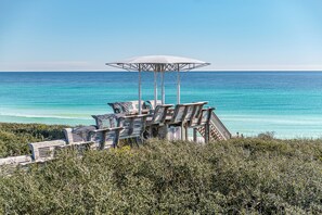 78 FEET TO PRIVATE SEASIDE BEACH ACCESS AT NATCHEZ PAVILION
