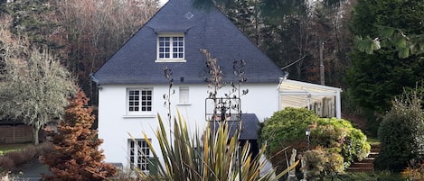 Vue arrière maison