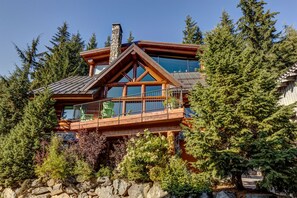 Snowridge 5 Chalet - Slope Side