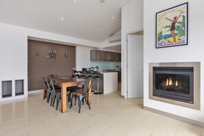 Dining Area/Kitchen