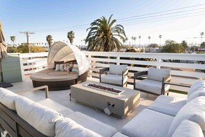 Firepit on ocean view roof top deck